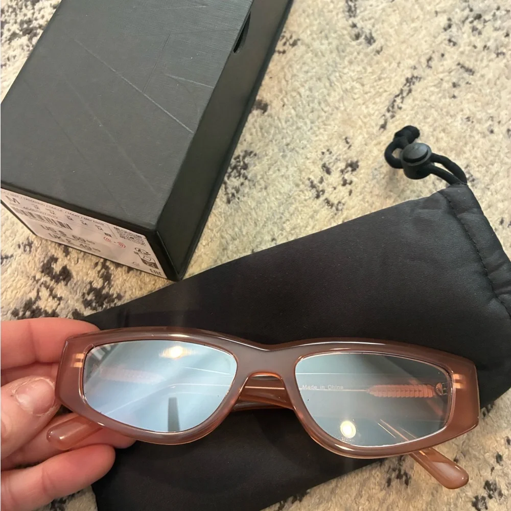 Zara NWT women sunglasses